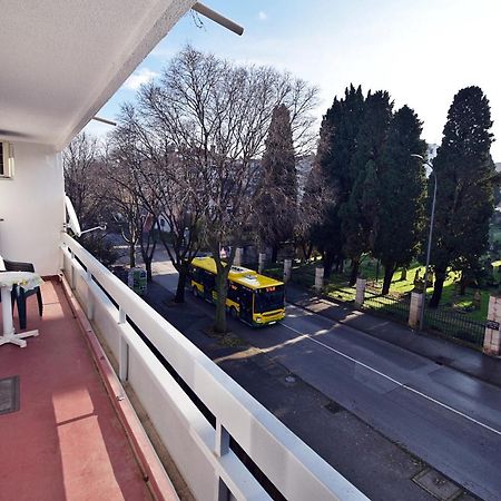 Apartment Navy Near The Beach Pula Bagian luar foto